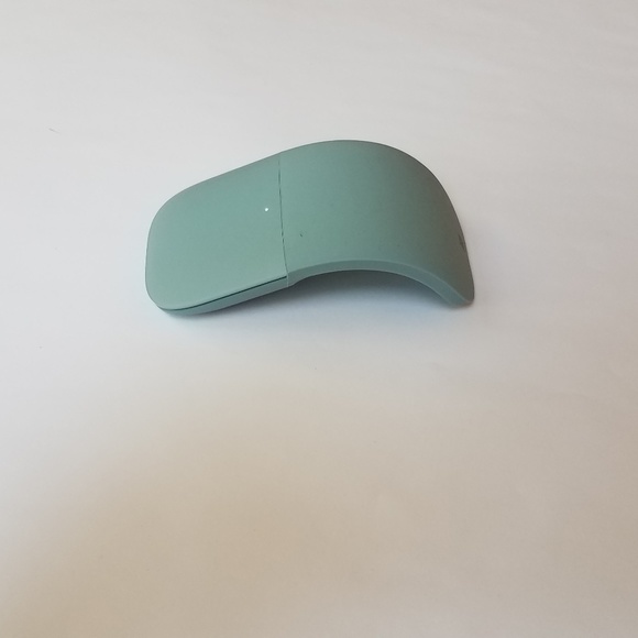 Microsoft Surface Laptop Bluetooth Arc Mouse - Picture 1 of 3